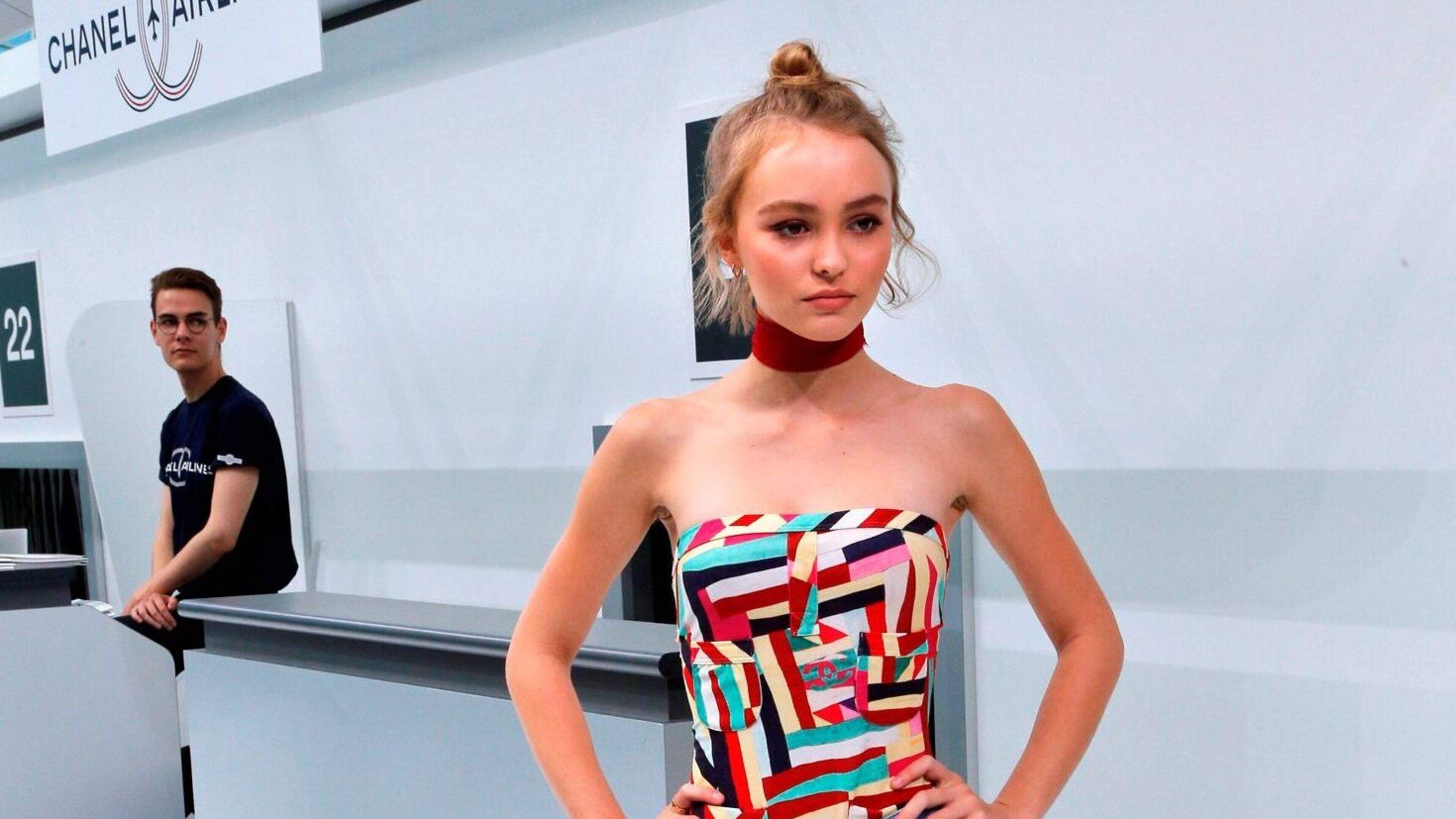 Johnny Depp's 16-year-old daughter Lily Rose steals the show at